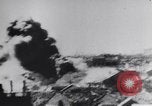 Standbild Zerstörung und Opfer aus der deutschen Bombardierung in Großbritannien europäische Theater, 1944, aus Sekunde 4 historischem Filmmaterial Videoclip 65675075795