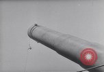 Standbild Zerstörung und Opfer aus der deutschen Bombardierung in Großbritannien europäische Theater, 1944, aus Sekunde 8 historischem Filmmaterial Videoclip 65675075795