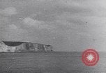 Standbild Zerstörung und Opfer aus der deutschen Bombardierung in Großbritannien europäische Theater, 1944, aus Sekunde 60 historischem Filmmaterial Videoclip 65675075795