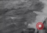 Standbild Signal Corps Rekruten United States USA, 1945, aus Sekunde 33 historischem Filmmaterial Videoclip 65675075797