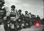 Standbild Signal Corps Rebecca-Eureka Funksystem verwendet um Flugzeuge zu führen Philippinen, 1947, aus Sekunde 3 historischem Filmmaterial Videoclip 65675075812