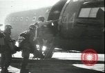 Standbild Signal Corps Rebecca-Eureka Funksystem verwendet um Flugzeuge zu führen Philippinen, 1947, aus Sekunde 5 historischem Filmmaterial Videoclip 65675075812