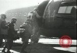 Standbild Signal Corps Rebecca-Eureka Funksystem verwendet um Flugzeuge zu führen Philippinen, 1947, aus Sekunde 6 historischem Filmmaterial Videoclip 65675075812