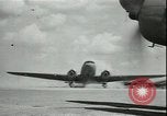 Standbild Signal Corps Rebecca-Eureka Funksystem verwendet um Flugzeuge zu führen Philippinen, 1947, aus Sekunde 19 historischem Filmmaterial Videoclip 65675075812