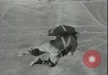 Standbild Signal Corps Rebecca-Eureka Funksystem verwendet um Flugzeuge zu führen Philippinen, 1947, aus Sekunde 24 historischem Filmmaterial Videoclip 65675075812