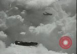 Standbild United States Air Raid Birma, 1944, aus Sekunde 1 historischem Filmmaterial Videoclip 65675075816