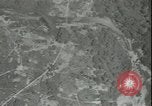 Standbild United States Air Raid Birma, 1944, aus Sekunde 53 historischem Filmmaterial Videoclip 65675075816