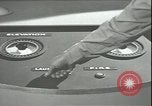 Standbild Futuristische Vision einer möglichen fernsehgesteuerten Atomrakete europäische Theater, 1947, aus Sekunde 26 historischem Filmmaterial Videoclip 65675075818