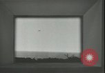 Standbild Futuristische Vision einer möglichen fernsehgesteuerten Atomrakete europäische Theater, 1947, aus Sekunde 39 historischem Filmmaterial Videoclip 65675075818