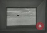 Standbild Futuristische Vision einer möglichen fernsehgesteuerten Atomrakete europäische Theater, 1947, aus Sekunde 59 historischem Filmmaterial Videoclip 65675075818