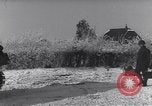 Standbild 41 Tank Bataillon Bercheux Belgien, 1945, aus Sekunde 33 historischem Filmmaterial Videoclip 65675075830