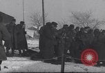 Standbild deutschen Gefangenen Ardennen Luxemburg, 1945, aus Sekunde 6 historischem Filmmaterial Videoclip 65675075831