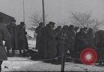 Standbild deutschen Gefangenen Ardennen Luxemburg, 1945, aus Sekunde 9 historischem Filmmaterial Videoclip 65675075831