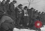 Standbild deutschen Gefangenen Ardennen Luxemburg, 1945, aus Sekunde 54 historischem Filmmaterial Videoclip 65675075831
