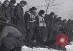 Standbild deutschen Gefangenen Ardennen Luxemburg, 1945, aus Sekunde 55 historischem Filmmaterial Videoclip 65675075831