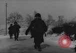 Standbild Deutschland Infanterie Bavigne Luxemburg, 1945, aus Sekunde 33 historischem Filmmaterial Videoclip 65675075832