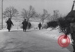 Standbild Deutschland Infanterie Bavigne Luxemburg, 1945, aus Sekunde 42 historischem Filmmaterial Videoclip 65675075832