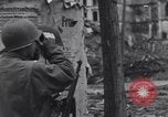 Standbild USA Soldaten Köln Deutschland, 1945, aus Sekunde 7 historischem Filmmaterial Videoclip 65675075833