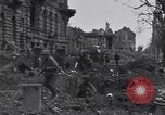 Standbild USA Soldaten Köln Deutschland, 1945, aus Sekunde 9 historischem Filmmaterial Videoclip 65675075833