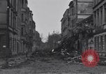 Standbild USA Soldaten Köln Deutschland, 1945, aus Sekunde 52 historischem Filmmaterial Videoclip 65675075833