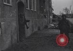 Standbild USA Soldaten Köln Deutschland, 1945, aus Sekunde 18 historischem Filmmaterial Videoclip 65675075834