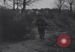 Standbild USA Soldaten Köln Deutschland, 1945, aus Sekunde 25 historischem Filmmaterial Videoclip 65675075834