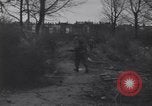 Standbild USA Soldaten Köln Deutschland, 1945, aus Sekunde 27 historischem Filmmaterial Videoclip 65675075834