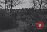 Standbild USA Soldaten Köln Deutschland, 1945, aus Sekunde 31 historischem Filmmaterial Videoclip 65675075834