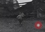 Standbild USA Soldaten Köln Deutschland, 1945, aus Sekunde 38 historischem Filmmaterial Videoclip 65675075834