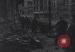 Standbild USA Soldaten Köln Deutschland, 1945, aus Sekunde 47 historischem Filmmaterial Videoclip 65675075834
