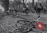 Standbild Krieg beschädigt Deutschland, 1945, aus Sekunde 46 historischem Filmmaterial Videoclip 65675075835