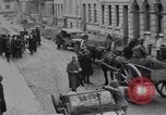 Immagine di Civili tedesco Neuss Germania, 1945, secondo 8 filmato di repertorio 65675075837