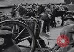 Immagine di Civili tedesco Neuss Germania, 1945, secondo 21 filmato di repertorio 65675075837