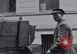 Immagine di Civili tedesco Neuss Germania, 1945, secondo 31 filmato di repertorio 65675075837