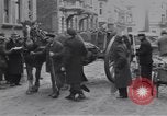 Immagine di Civili tedesco Neuss Germania, 1945, secondo 42 filmato di repertorio 65675075837