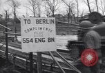 Immagine di Seconda Divisione Corazzate Julich Germania, 1945, secondo 44 filmato di repertorio 65675075844