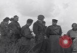 Standbild Alliierten Offiziere Werben Deutschland, 1945, aus Sekunde 20 historischem Filmmaterial Videoclip 65675075888
