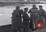 Standbild Alliierten Offiziere Werben Deutschland, 1945, aus Sekunde 36 historischem Filmmaterial Videoclip 65675075888