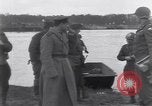 Standbild Alliierten Offiziere Werben Deutschland, 1945, aus Sekunde 49 historischem Filmmaterial Videoclip 65675075888