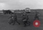 Standbild Alliierten Offiziere Werben Deutschland, 1945, aus Sekunde 62 historischem Filmmaterial Videoclip 65675075888