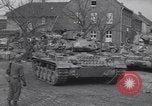 Immagine di Soldati statunitensi Wankum Germania, 1945, secondo 61 filmato di repertorio 65675075899