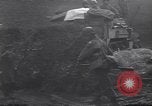 Standbild USA 3rd Armored Division Truppen in Bewegung durch die Stadt Niederhausen Deutschland, 1945, aus Sekunde 5 historischem Filmmaterial Videoclip 65675075904
