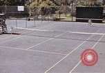 Standbild tennis match Honolulu Hawaii USA, 1945, aus Sekunde 31 historischem Filmmaterial Videoclip 65675075915
