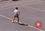 Standbild tennis match Honolulu Hawaii USA, 1945, aus Sekunde 35 historischem Filmmaterial Videoclip 65675075915