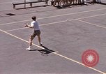 Standbild tennis match Honolulu Hawaii USA, 1945, aus Sekunde 40 historischem Filmmaterial Videoclip 65675075915