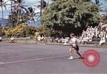 Standbild tennis match Honolulu Hawaii USA, 1945, aus Sekunde 59 historischem Filmmaterial Videoclip 65675075915