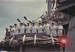 Standbild USS Maidstone Pazifik, 1945, aus Sekunde 36 historischem Filmmaterial Videoclip 65675075922