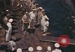 Standbild USS Maidstone Pazifik, 1945, aus Sekunde 54 historischem Filmmaterial Videoclip 65675075922