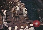 Standbild USS Maidstone Pazifik, 1945, aus Sekunde 58 historischem Filmmaterial Videoclip 65675075922