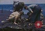 Standbild USA U-Boot Pazifik, 1945, aus Sekunde 5 historischem Filmmaterial Videoclip 65675075924